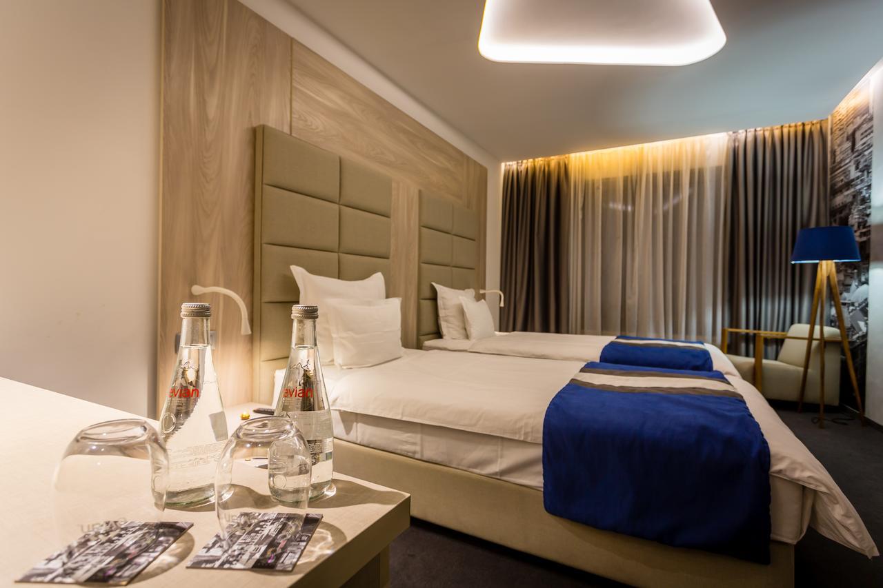 סראייבו Hotel Colors Inn מראה חיצוני תמונה