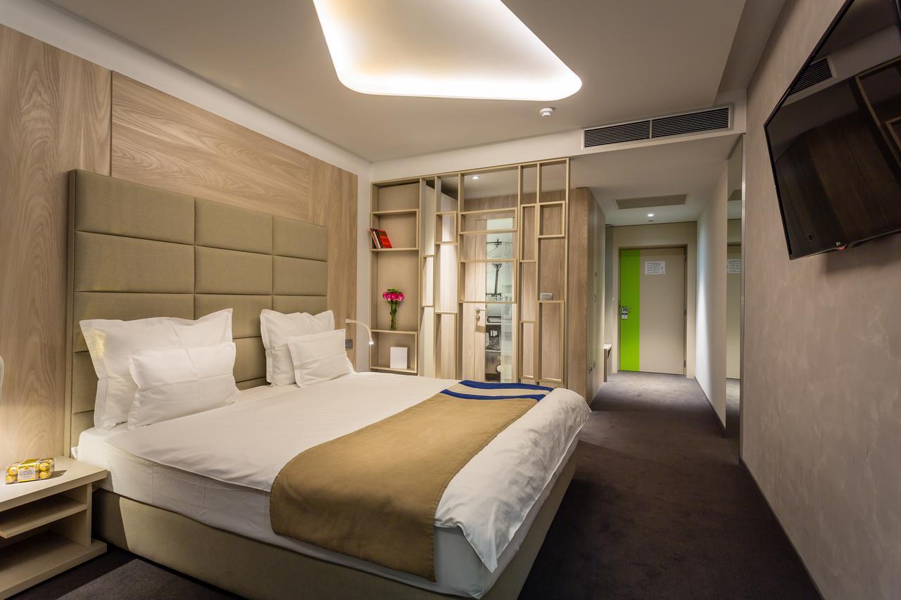 סראייבו Hotel Colors Inn מראה חיצוני תמונה